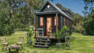 34 Beautiful Garden House Ideas for Adding Versatile Studio and Backyard Retreat